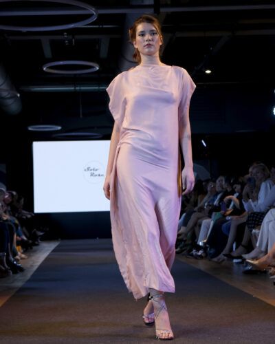 Abito Elegante Rosa Antico con Fiocco in Pizzo-1